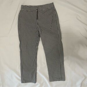 Cotton On Black and White Vintage Retro Ginham Capri Pants w front O Ring Zipper